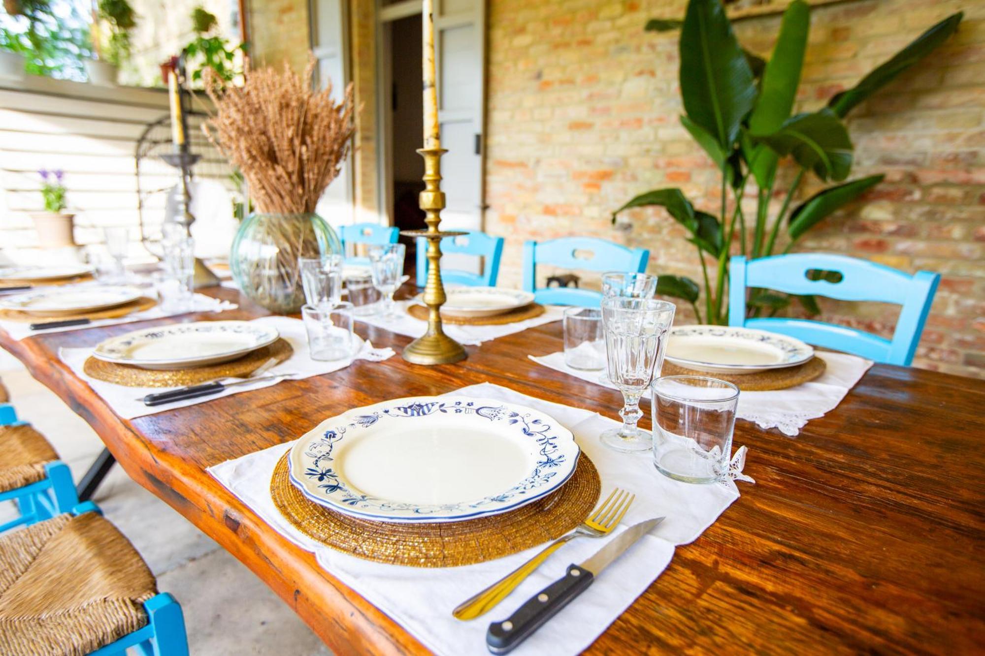Grande Villa Storica Per Vacanze Con Giardino Privato E Piscina Ostra Εξωτερικό φωτογραφία