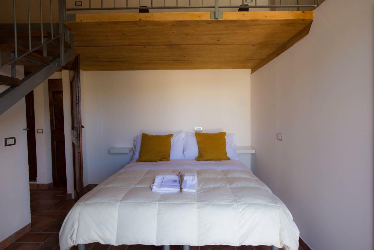 Grande Villa Storica Per Vacanze Con Giardino Privato E Piscina Ostra Εξωτερικό φωτογραφία